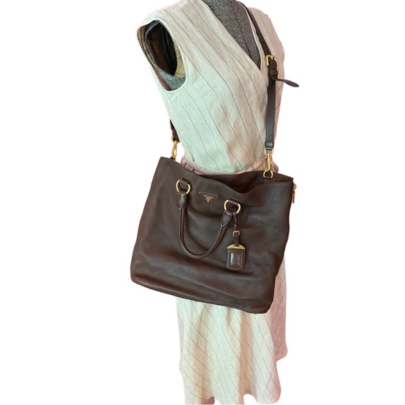 Prada Vitello Cervo side zip tote. EUC - Picture 4 of 14